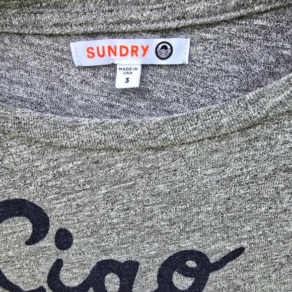 Lot of three Sundry tees size 3 or Large - Picture 6 of 8